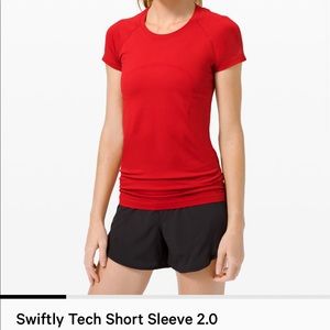 brand new swifty tech shirt sleeve Lulu shirt